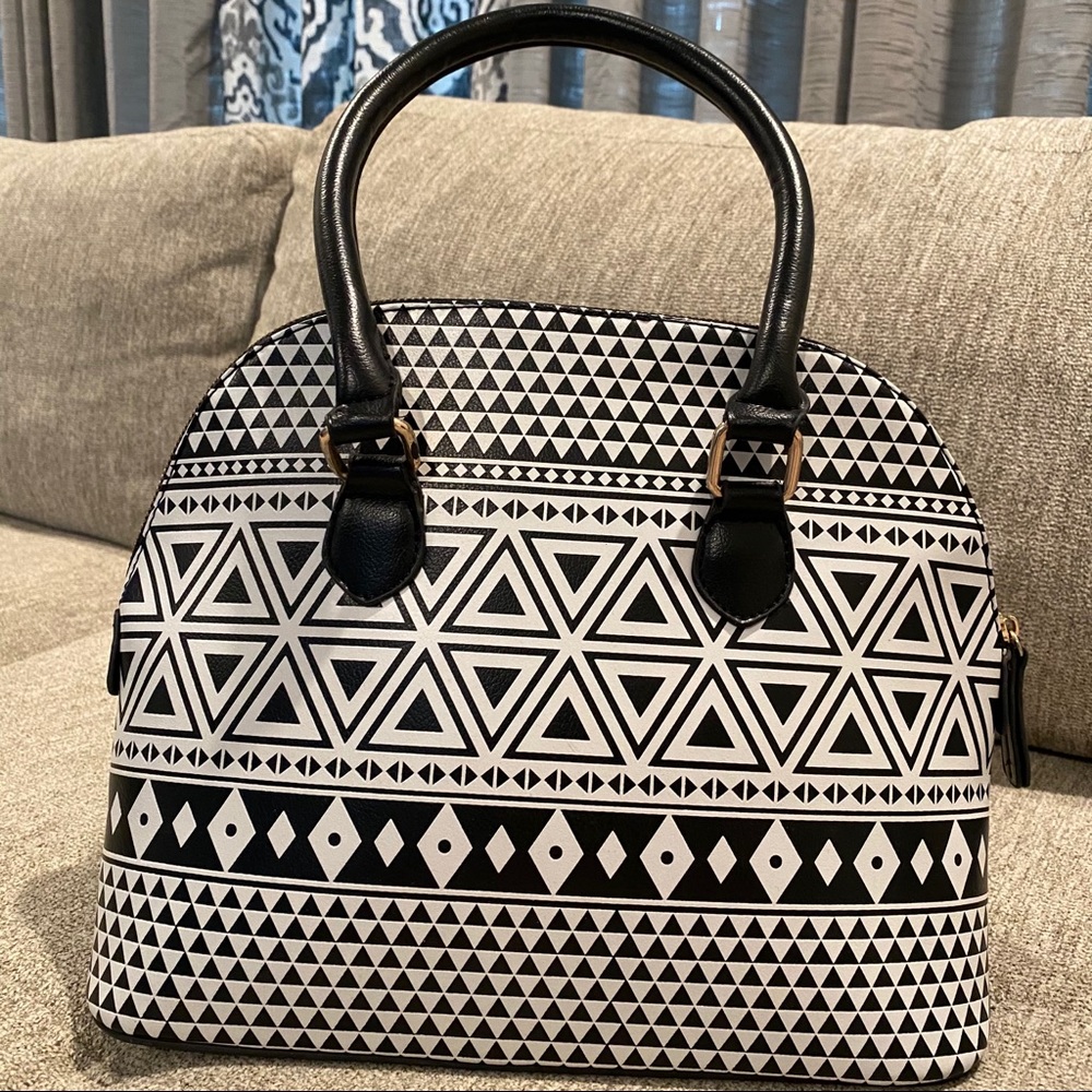 Call It Spring Tribal Handbag - Picture 3 of 8